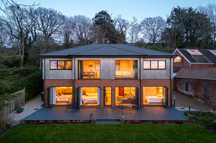 4 Bedroom Detached House For Sale In Cleeve Hill, Cheltenham, GL52