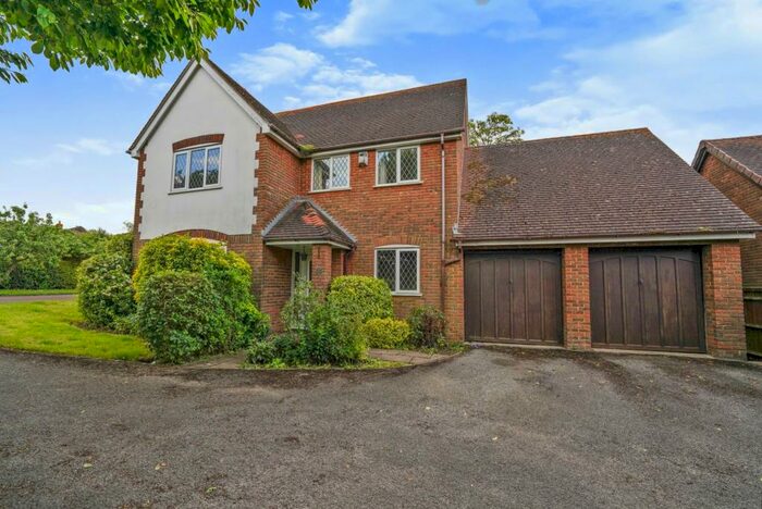 4 Bedroom Detached House To Rent In Whatleys Orchard, Bishopstone, SN6