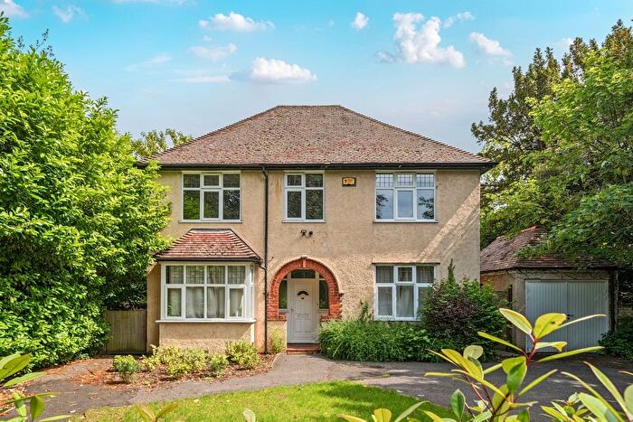 4 Bedroom Detached House To Rent In Haling Park Road, South Croydon, CR2