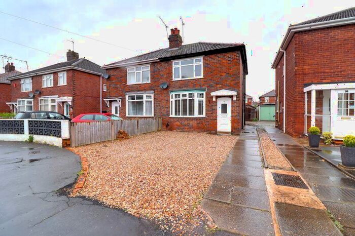 2 Bedroom Semi-Detached House To Rent In Craddock Road, Holmcroft, Stafford, ST16