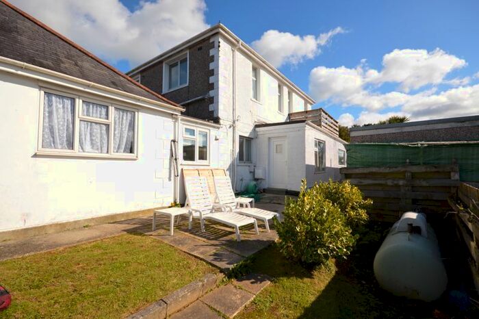 2 Bedroom Flat To Rent In Gannel View Close, Lane, Newquay, TR8