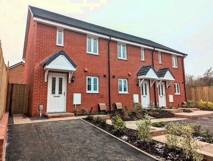 2 Bedroom End Of Terrace House To Rent In Heol Y Gylfinir, Llanilid, Llanharan, CF72