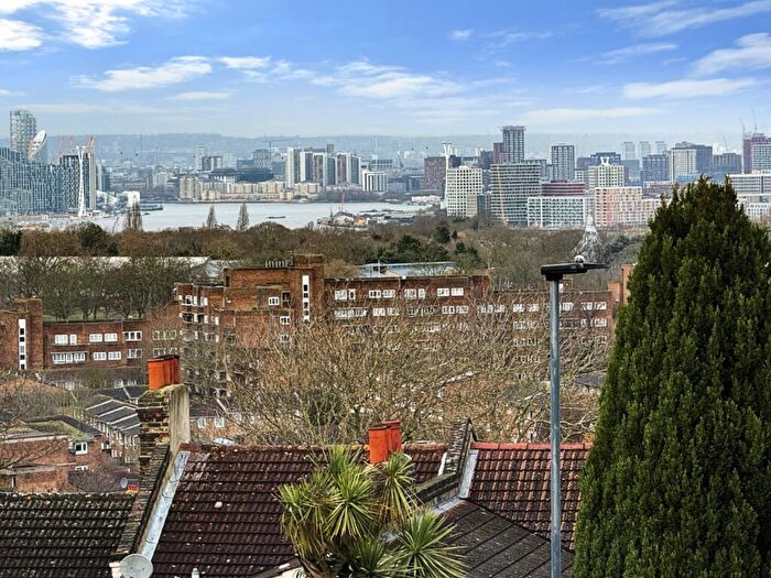 1 Bedroom Apartment For Sale In Santana, Brent Road, Shooters Hill, London, SE18