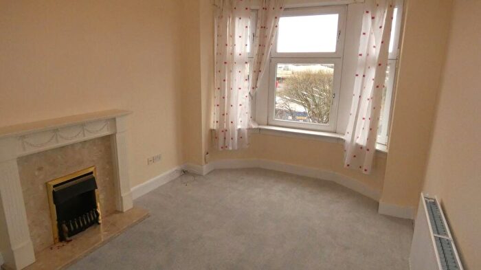 2 Bedroom Flat To Rent In Petershill Road, Glasgow, G21