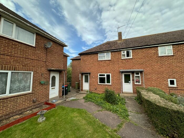 3 Bedroom Property For Sale In Perry Lane, Sherington, Newport Pagnell, Buckinghamshire, MK16