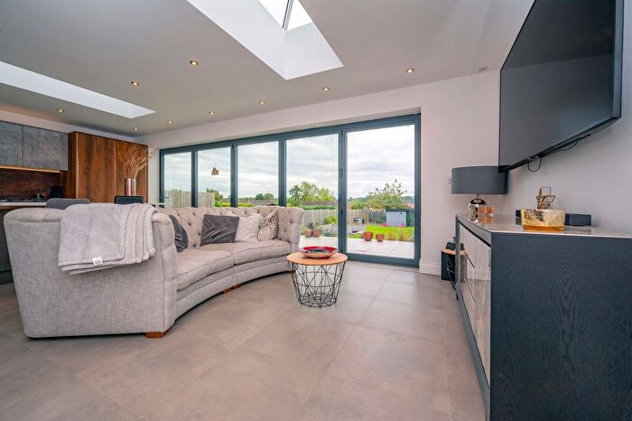 3 Bedroom Detached House To Rent In Dunkirk Avenue, Desborough, Kettering, NN14