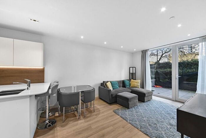 1 Bedroom Flat To Rent In London, N4