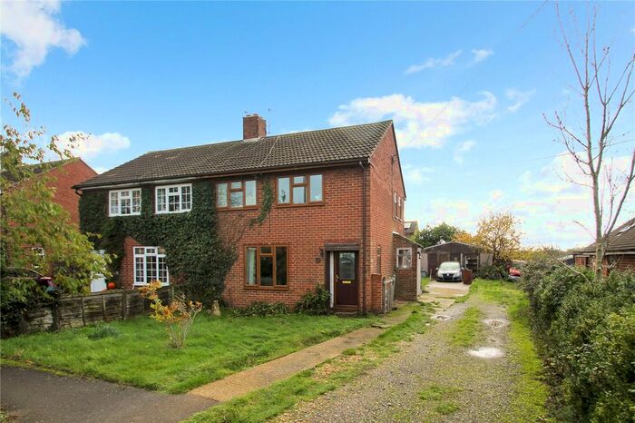 3 Bedroom Semi-Detached House For Sale In Portway Road, Twyford, Buckingham, MK18