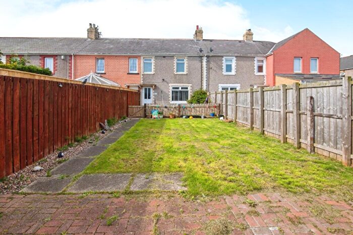 3 Bedroom Terraced House For Sale In Dalton Avenue, NE61