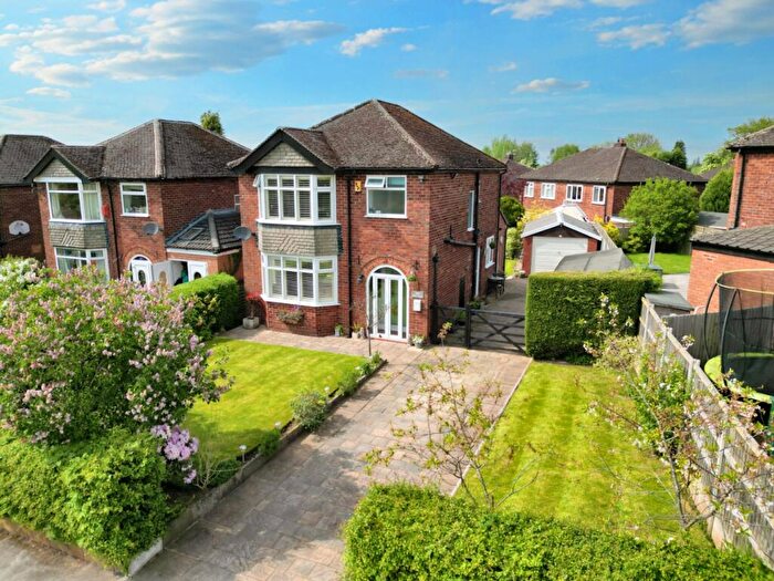 3 Bedroom Detached House For Sale In Mill Lane, Hazel Grove, Stockport, Cheshire, SK7