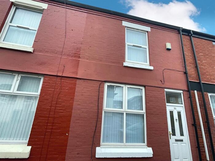 2 Bedroom Terraced House To Rent In Cockburn Street, Dingle, L8