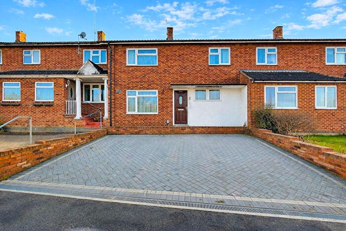 3 Bedroom Terraced House To Rent In Barnacres Road, Hemel Hempstead, HP3