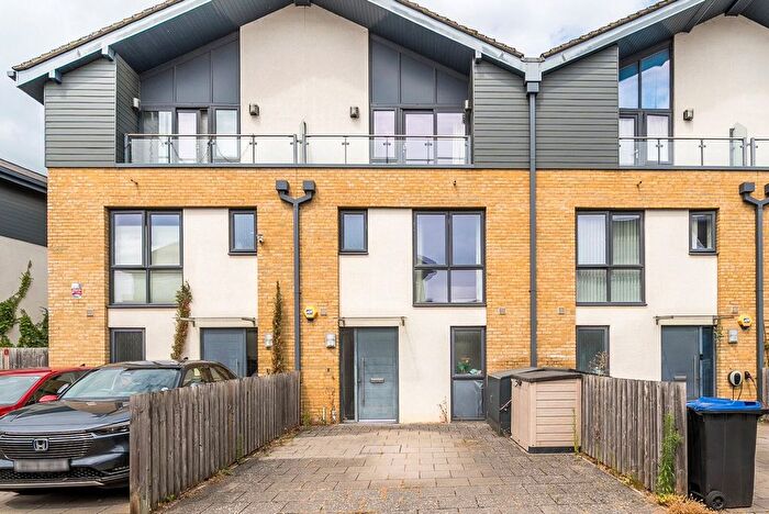 4 Bedroom Terraced House To Rent In Sycamore Avenue, Woking, Surrey, GU22