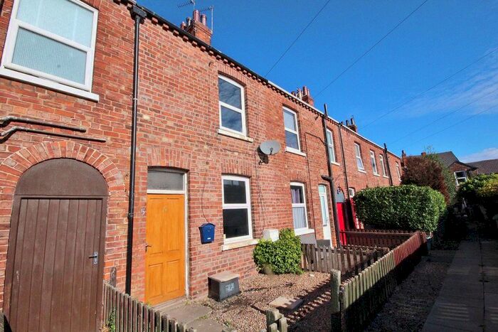 2 Bedroom Terraced House To Rent In Milton Place, Gowthorpe, Selby, YO8