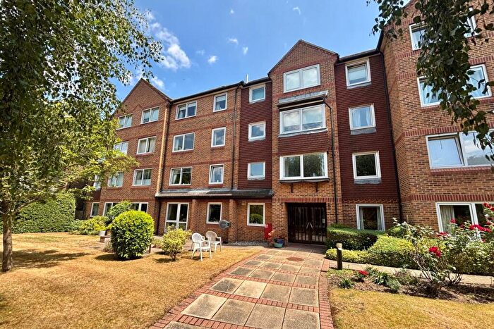 1 Bedroom Retirement Property For Sale In Wickham Road, Beckenham, BR3