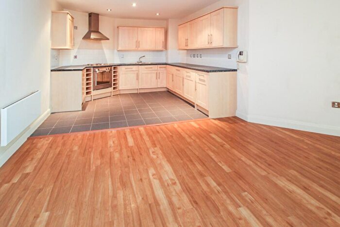 1 Bedroom Flat To Rent In Queens Road, Coventry, West Midlands, CV1