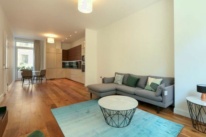 2 Bedroom Flat To Rent In Cloud Street Sugar House Island, E15