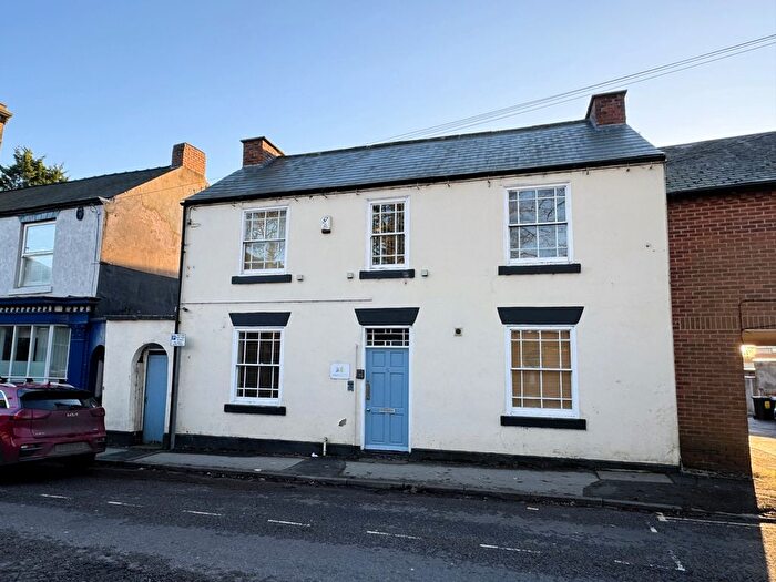Property For Sale In Church Street, Alfreton, DE55