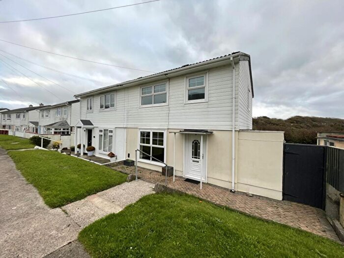 3 Bedroom House To Rent In Milford Haven, SA73