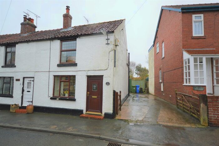 2 Bedroom Cottage For Sale In Hunmanby Street, Muston, Filey, North Yorkshire, YO14