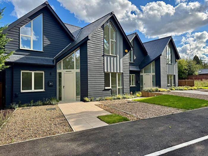 4 Bedroom Property For Sale In Kingsoak, Hitchin, SG4
