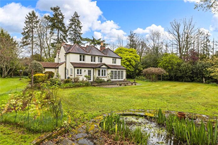 5 Bedroom Detached House For Sale In Blackhorse Road, Woking, Surrey, GU22