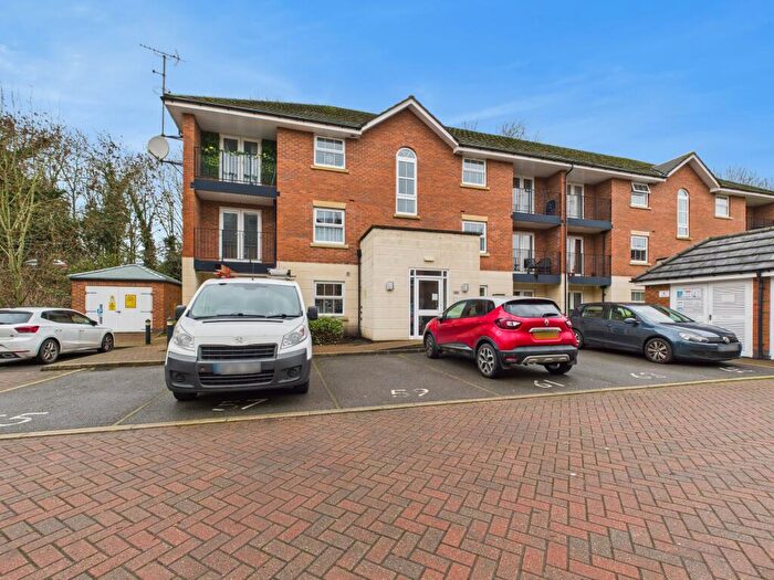 2 Bedroom Apartment To Rent In Badgerdale Way, Littleover, DE23