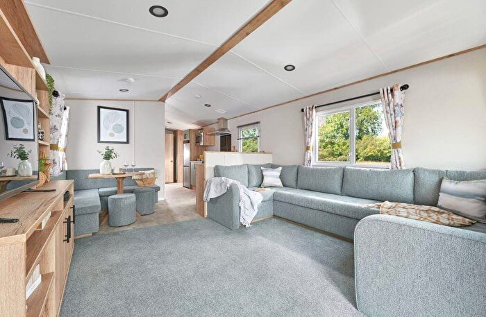 2 Bedroom Caravan For Sale In Garton, Ayr, KA6