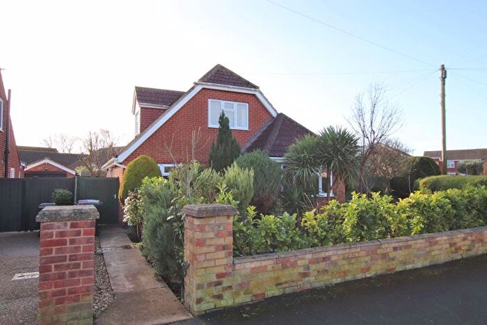 4 Bedroom Detached House For Sale In Newstead Avenue, Holton-Le-Clay, Grimsby, DN36