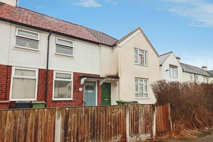 2 Bedroom Terraced House For Sale In Dale Avenue, Bromborough, CH62