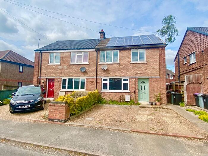 3 Bedroom Semi-Detached House For Sale In Great Close, South Witham, Grantham, NG33