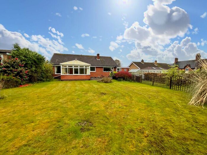 3 Bedroom Detached Bungalow For Sale In Ash Rise, Stafford, ST17