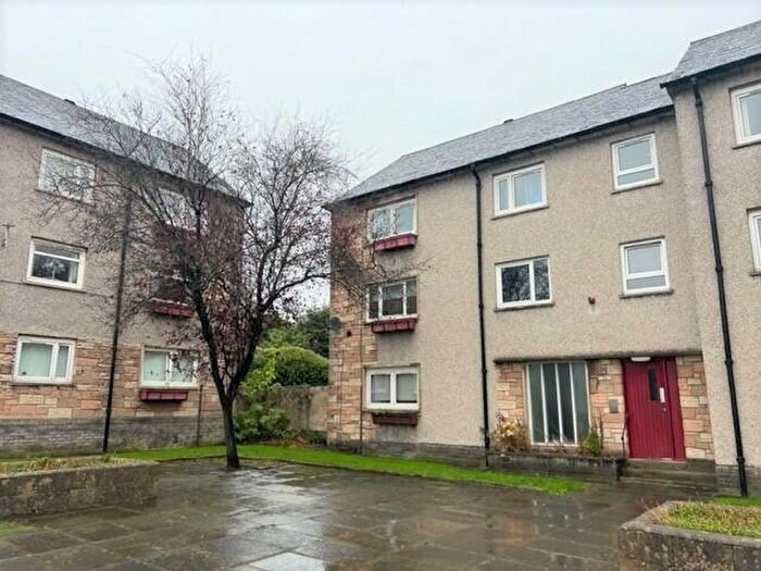 2 Bedroom Flat To Rent In Glebe Street, Hamilton, ML3