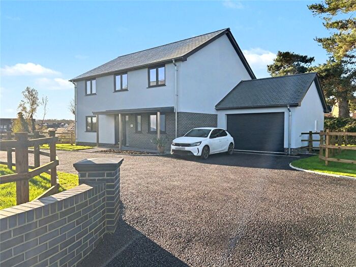4 Bedroom Detached House For Sale In Ranelagh Grove, Tiverton Road, Cullompton, Devon, EX15