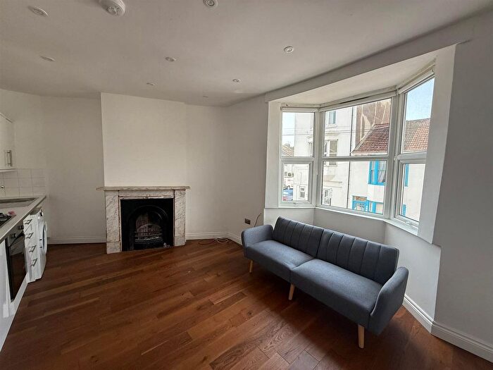 2 Bedroom Flat To Rent In Islingword Road, Brighton, BN2