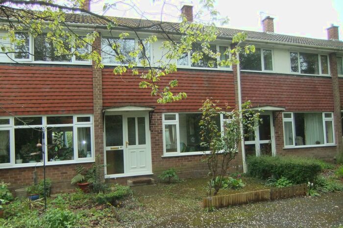 3 Bedroom Terraced House To Rent In Brookside Walk, Tadley, Hampshire, RG26