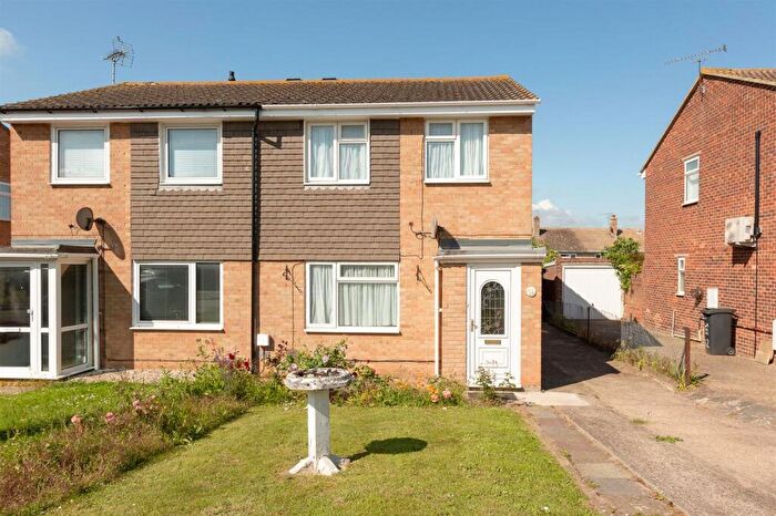 3 Bedroom Semi-Detached House To Rent In Sewell Close, Birchington, CT7