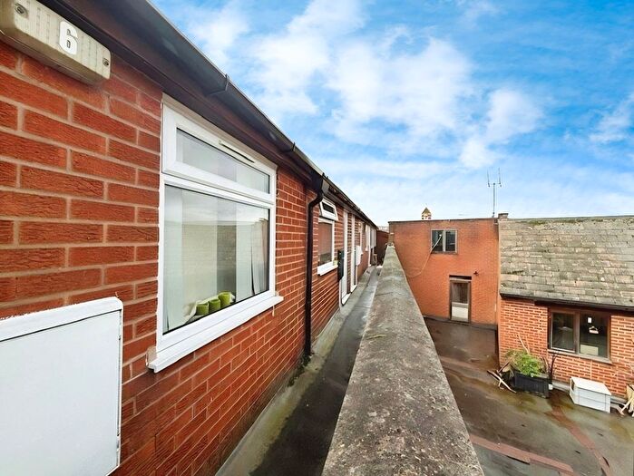 1 Bedroom Flat To Rent In Victoria Road, Nottingham, NG4