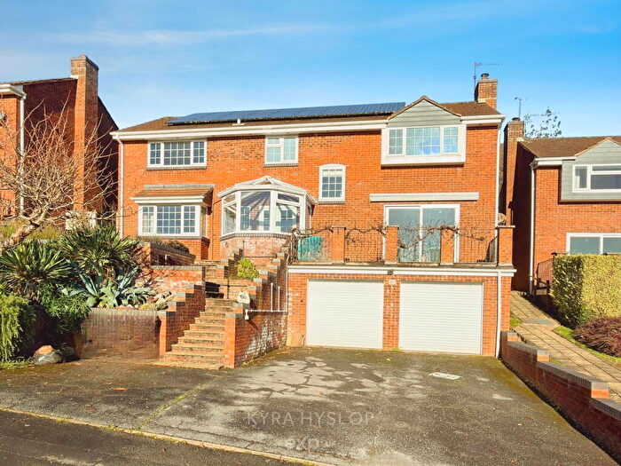 5 Bedroom Detached House For Sale In Stoke Valley Road, Exeter, EX4