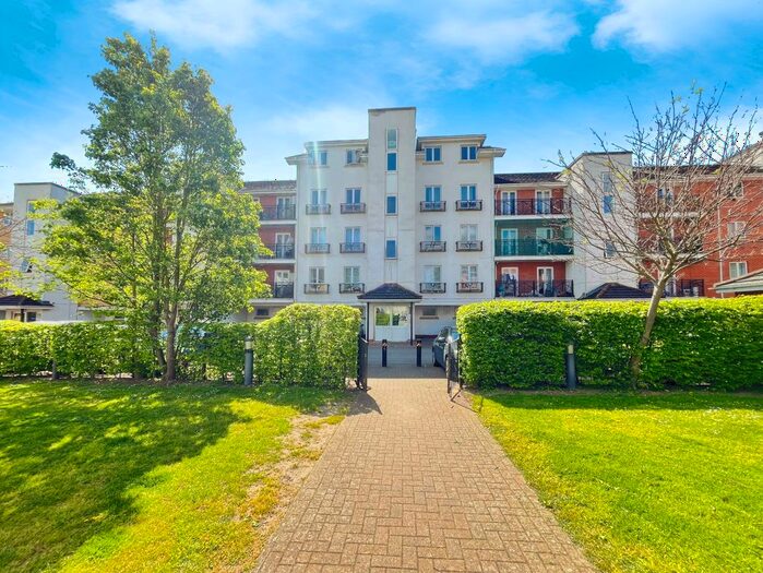 2 Bedroom Flat To Rent In Hermitage Close, London, SE2