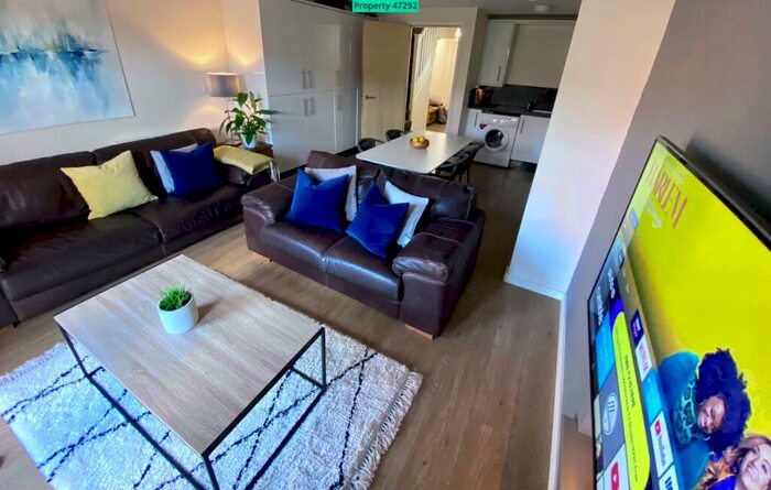 5 Bedroom Terraced House To Rent In Minster Road, Coventry, CV1