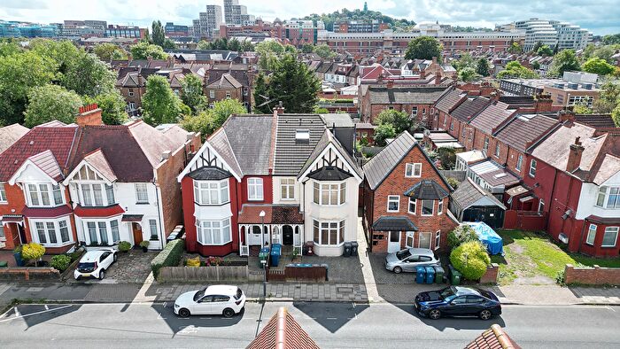 1 Bedroom Flat To Rent In Hindes Road, Harrow, Middlesex, HA1