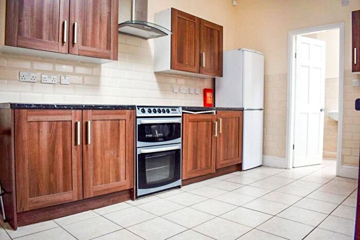 4 Bedroom Terraced House To Rent In Ladybarn Lane, Fallowfield, M14