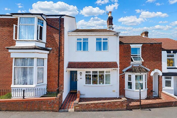 2 Bedroom Terraced House For Sale In Inner Avenue, Southampton, SO14
