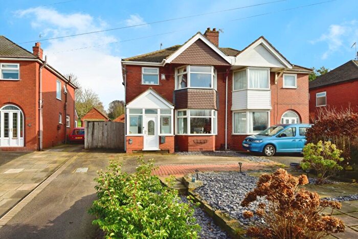 3 Bedroom Semi-Detached House For Sale In Liverpool Road, Newcastle, Staffordshire, ST5