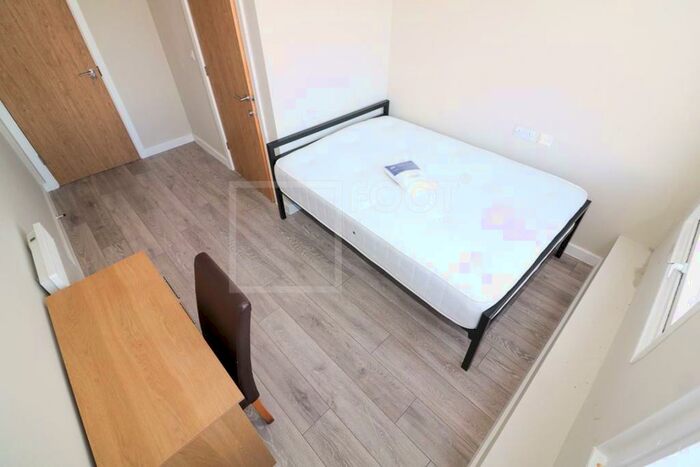 Studio To Rent In Colonnade House, Sunbridge Road, BD1