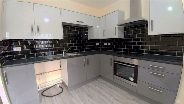 1 Bedroom Flat To Rent In Vicarage Road, Oldbury, B68