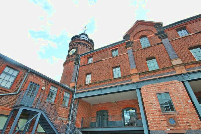 2 Bedroom Flat To Rent In Elphins Drive, Warrington, WA4