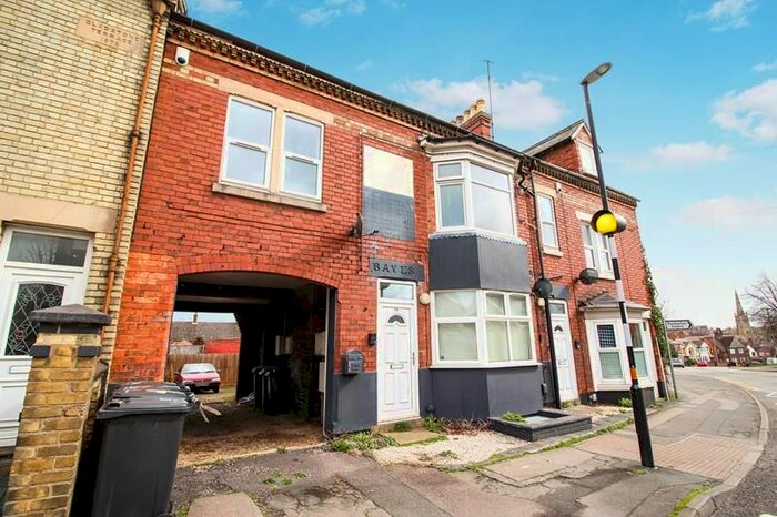 1 Bedroom Flat To Rent In Wellingborough Road, Rushden, NN10