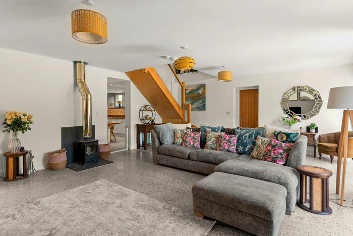 4 Bedroom Barn Conversion For Sale In Harraton, Modbury, PL21